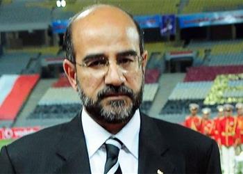 عامر حسين لا أحبذ عودة الجماهير إلى الملاعب