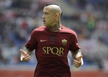 تجديد عقود ناينجولان يوافق على تمديد إقامته في روما