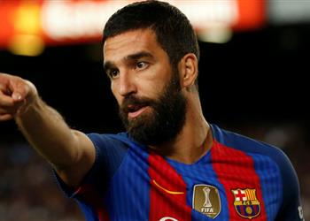 تقارير الميركاتو عرض جديد لتوران للرحيل عن برشلونة مقابل شارة القيادة