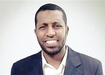 ربيع ياسين لقبت لاعب الاهلى بالمعلم وعليه تنفيذ أربع طلبات أو يرحل