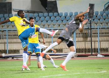 كالديرون يقود هجوم الإسماعيلي أمام المصري في ديربي القناة