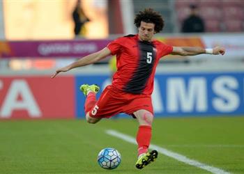 حتا الإماراتي يحدد المقابل المادي لانتقال مدافعه للأهلي