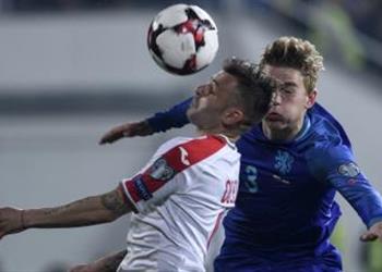 برشلونة يستهدف صفقة دفاعية في يناير