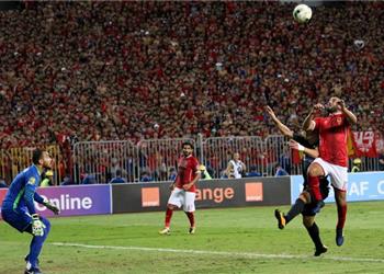 ماذا فعل كبار الأهلي في غرفة خلع الملابس عقب مواجهة الترجي