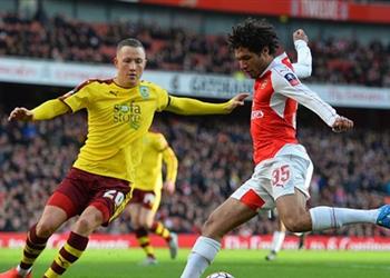 بعد تتويج آرسنال و كرستين النني محسود من المصريين