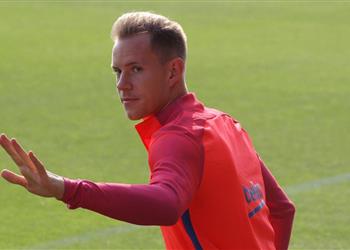 تصريحات تيرشتيجن أقترب تجديد من عقدي مع برشلونة واتمنى تتويج ألفيس بدوري الأبطال