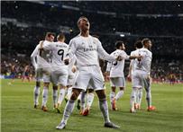 صحيفة الموندو ديبورتيفو تهاجم ريال مدريد هم من استخدموا الحقيبة السوداء لتجنب الهبوط عام 1948