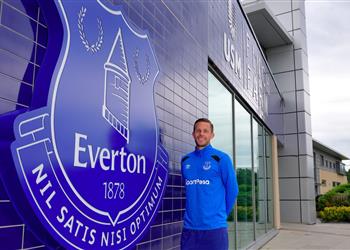 سيجوردسون يكشف عن آماله بعد الانتقال إلى إيفرتون