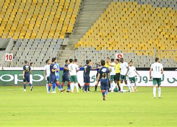 تحكيم_بطولات الشناوي يرد هل المصري يستحق ركلة جزاء أمام الزمالك