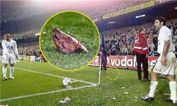 صحافة فالنسيا تفتح النار على برشلونة وتذكر بواقعة فيجو