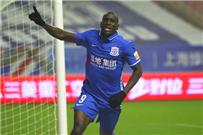 الكشف عن مدة غياب ديمبا با بعد إصابته الخطيرة وتصريح مثير من مدرب شانجعهاي شينوا