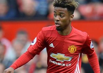 برشلونة ينافس يوفنتوس على صفقة من مانشستر يونايتد