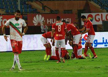 فيديو الأهلي يزيد أوجاع الرجاء بـ رباعية في ليلة إصابة عاشور