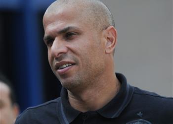 وائل جمعة أزارو يريد تعلم كرة القدم في الأهلي وصالح أفضل من السعيد