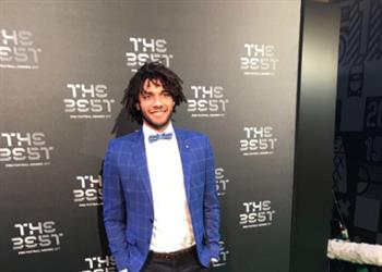 محمد النني يحضر حفل جائزة أفضل لاعب في العالم