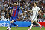 مودريتش: لن ألعب مع ميسي أبداً.. وعلاقتي لم تتأثر مع رونالدو بعد رحيله