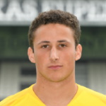 صوره ل R Matthys