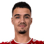 صوره ل J Robinand