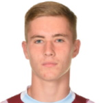 صوره ل R Clayton