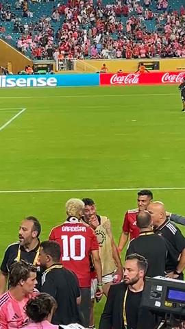 صوره ل حزن لاعبي الأهلي بعد انتهاء مباراة انتر ميامي بالتعادل السلبي