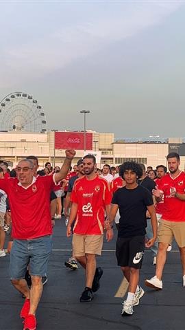 صوره ل جماهير الأهلي تزحف بأعداد كبيرة لملعب ميتلايف قبا مباراة بورتو في كأس العالم للأندية