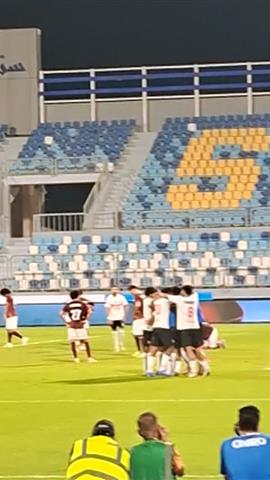 صوره ل رد فعل للاعبي الزمالك والجهاز الفني بعد تسجيل الهدف الاول امام سيراميكا كليوباترا