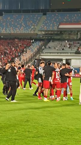 صوره ل فرحة لاعبي الاهلي بعد الفوز علي الزمالك في الدوري المصري