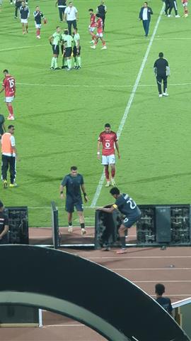 صوره ل غضب لاعب مودرن سبورت بعد مباراة الاهلي بالدوري