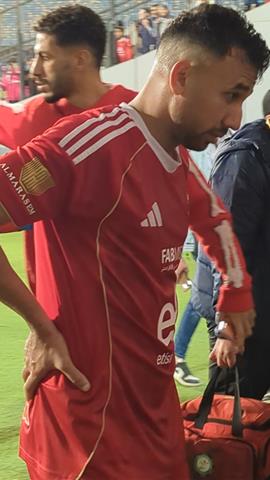 صوره ل الحزن يسيطر على تريزيجيه بعد تعادل الاهلي مع البنك الاهلي