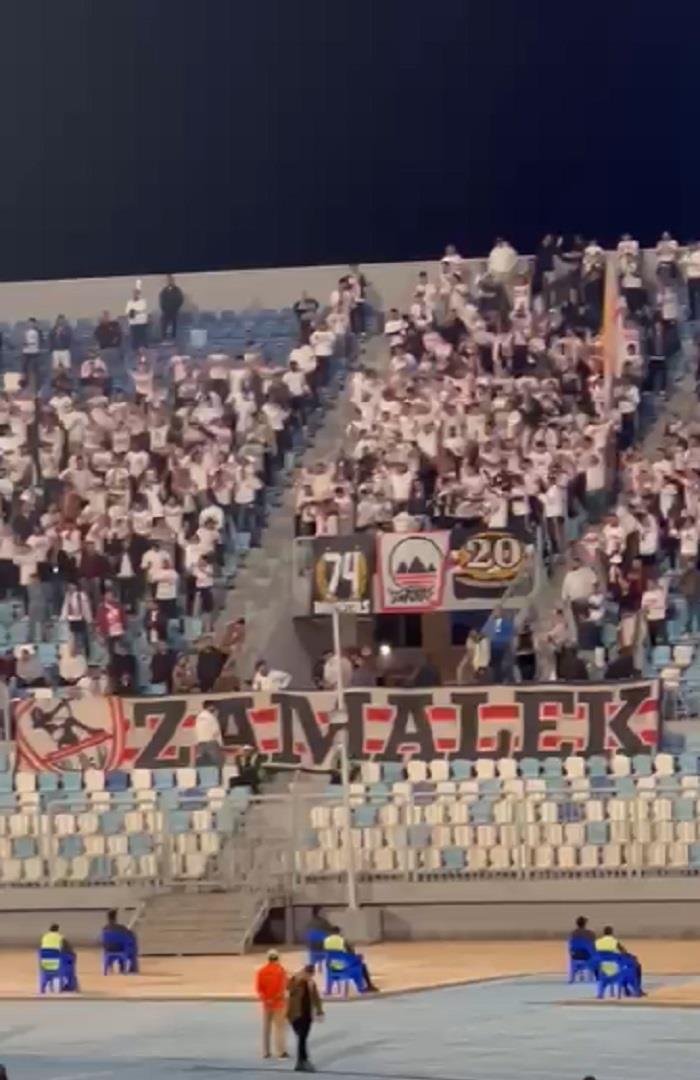 صوره ل لحظات من الدعم والمساندة من جماهير الزمالك ومطالبة اللاعبين: الدوري يا زمالك