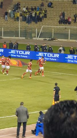 صوره ل احتفال امام عاشور بهدفه امام المقاولون العرب