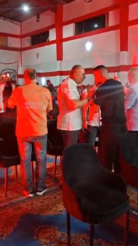 صوره ل اجواء صاخبة للجماهير في حضور لاعبي الزمالك أحمد صالح والغندور وعصام مرعي