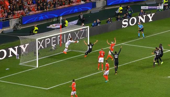 هدف فوز مانشستر يونايتد على بنفيكا 1 0 دورى ابطال أوروبا