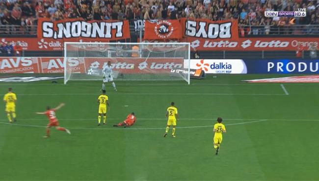 ما هذا لاعب ديجون يسجل اجمل هدف في اوروبا في الوقت القاتل امام باريس سان جيرمان