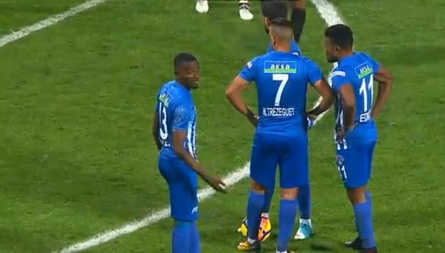 القائم يحرم تريزيجيه من تسجيل هدف رائع فى مرمى جوزتيبي الدورى التركي