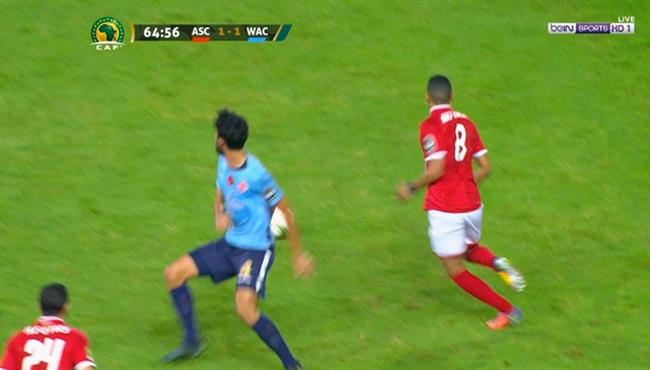 كوبري مؤمن زكريا الرائع للاعب الوداد