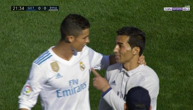 مشجع يقتحم مباراة ريال مدريد وخيتافي من اجل رونالدو