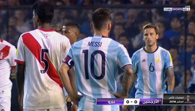 رد فعل ميسي بعد انتهاء مباراة الارجنتين وبيرو بالتعادل السلبي