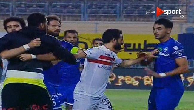 مشاده قويه بين جنش ومحمد حمدي زكي عقب تسجيله هدف في مرمي الزمالك