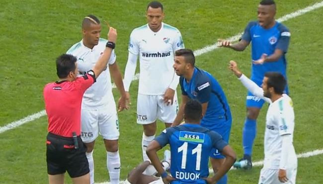 شاهد سبب طرد تريزيجيه فى مباراة قاسم باشا وبورصا سبور