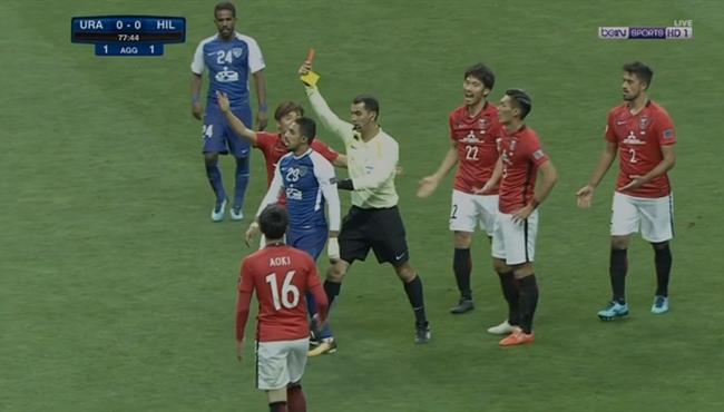 طرد سالم الدوسرى فى مباراة الهلال واوراوا اليابانى
