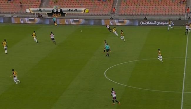 كنترول ومهارة رائعه من شيكابالا فى مباراة الرائد واتحاد جدة