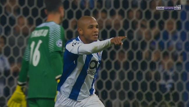هدف ياسين براهيمي فى مرمى موناكو بدورى أبطال أوروبا