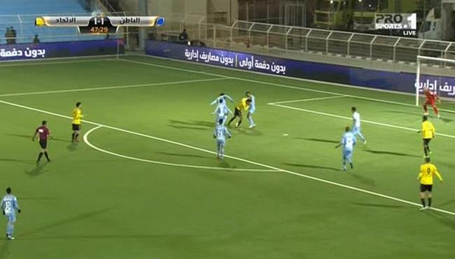 لاعب الباطن يضرب كهربا والحكم لا يحتسب ركلة جزاء