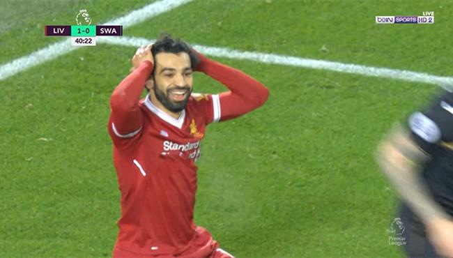 محمد صلاح يفشل في خداع حكم مباراة ليفربول وسوانسي