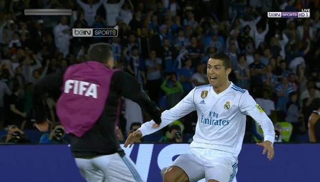 هدف كرستيانو رونالدو الرائع في مرمي جريميو بتعليق عصام الشوالي