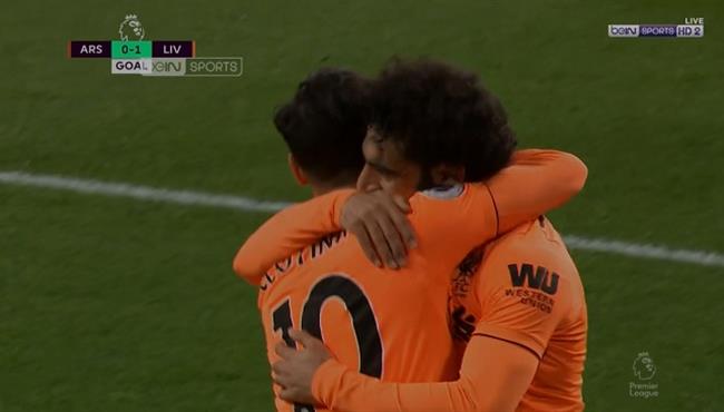 محمد صلاح يصنع هدف ليفربول الاول في مرمى ارسنال