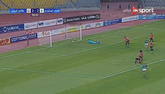 هدف الاتحاد الثالث الرائع فى مرمى طلائع الجيش 3 2 الدورى المصرى