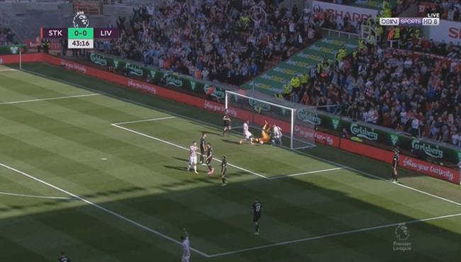 هدف ستوك سيتى الاول فى مرمى ليفربول 1 0 الدورى الانجليزى