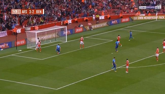 هدف جيرو فى مرمى بنفيكا 4 2 كأس إستاد الإمارات